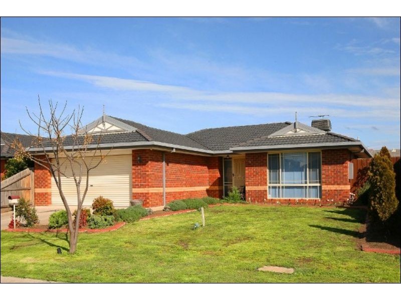 21 Brindalee Way, Hillside VIC 3037