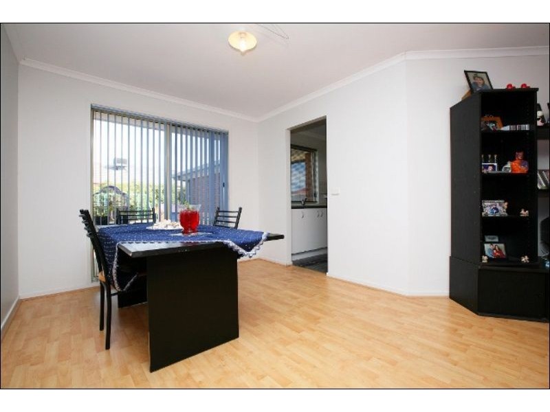 21 Brindalee Way, Hillside VIC 3037