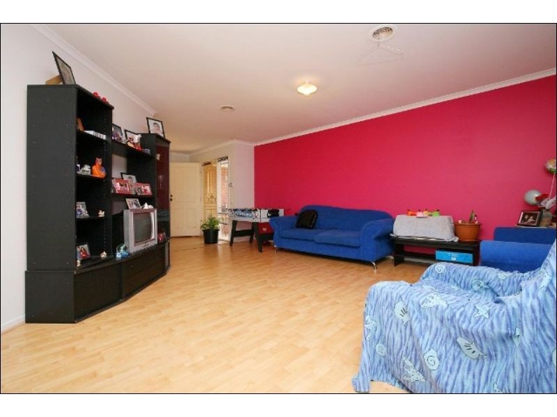 21 Brindalee Way, Hillside VIC 3037