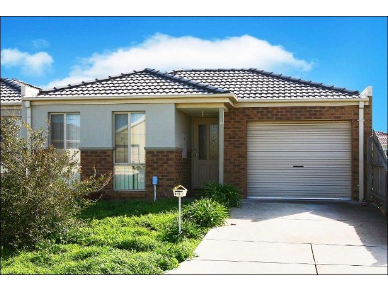 1/18 Westminster Street, Hillside VIC 3037