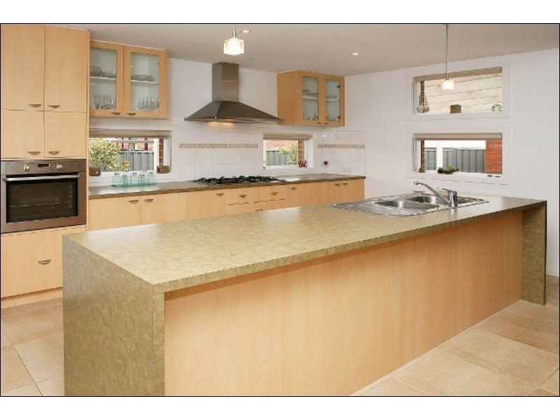 3 Pro Hart Way, Caroline Springs VIC 3023