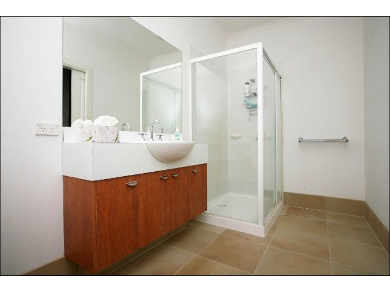 3 Pro Hart Way, Caroline Springs VIC 3023