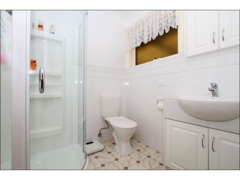 7 Innes Court, Taylors Lakes VIC 3038