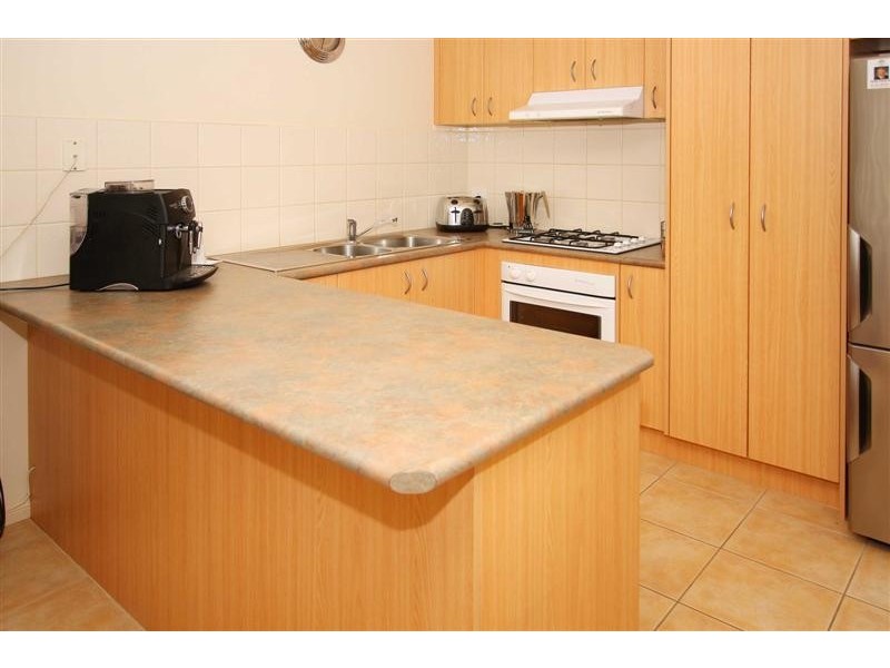 28-38 Ozzimo Drive, Hillside VIC 3037