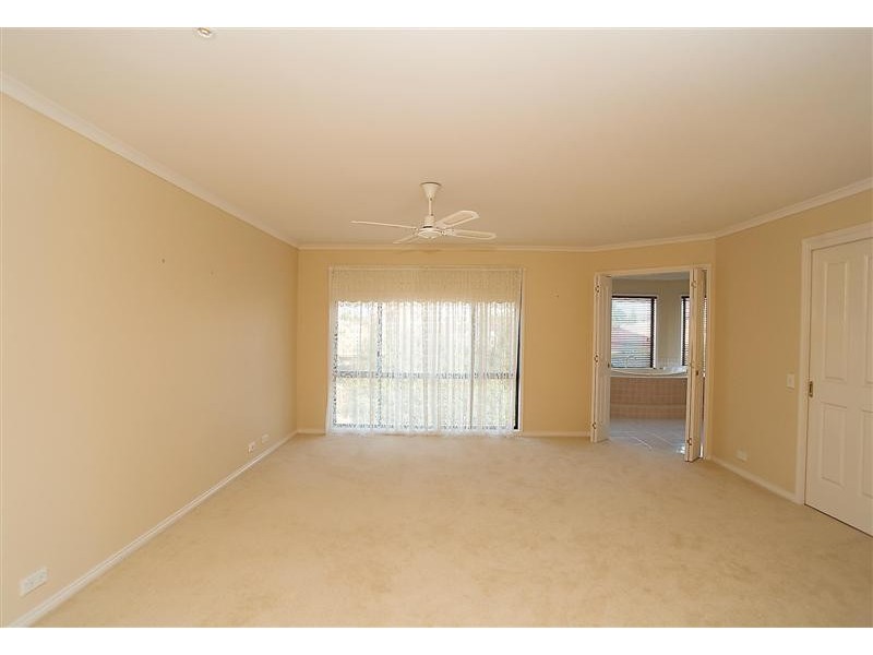 12 Australia Drive, Taylors Lakes VIC 3038