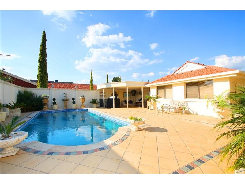 96 Copernicus Way, Keilor Downs VIC 3038