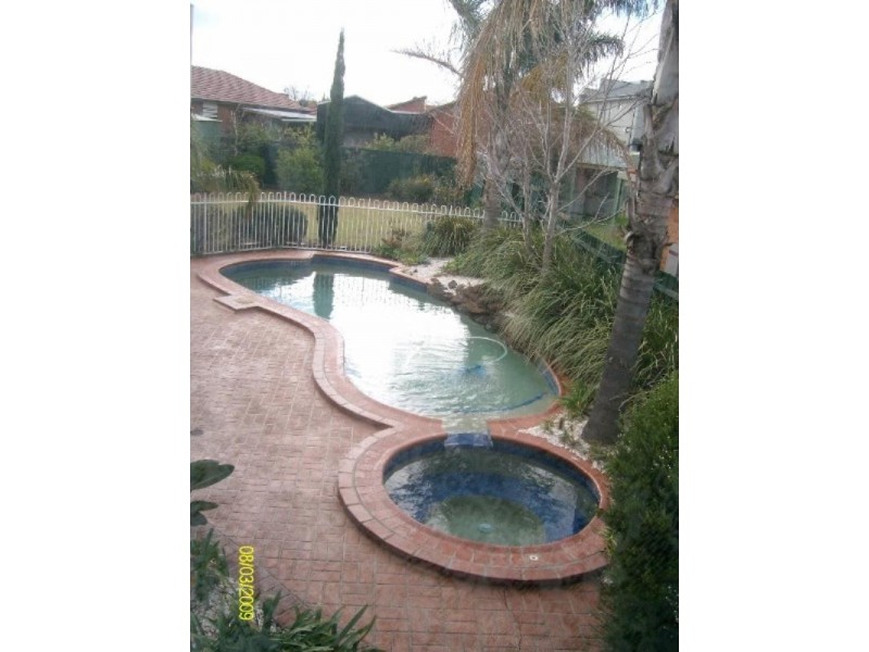 154 Lady Nelson Way, Taylors Lakes VIC 3038