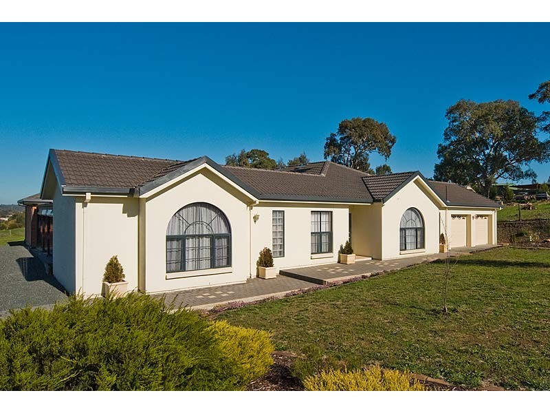 27 Burnbank Way, Mount Barker SA 5251