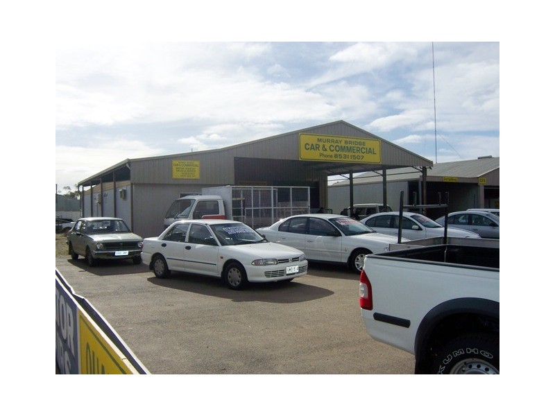 221 Adelaide Road, Murray Bridge SA 5253