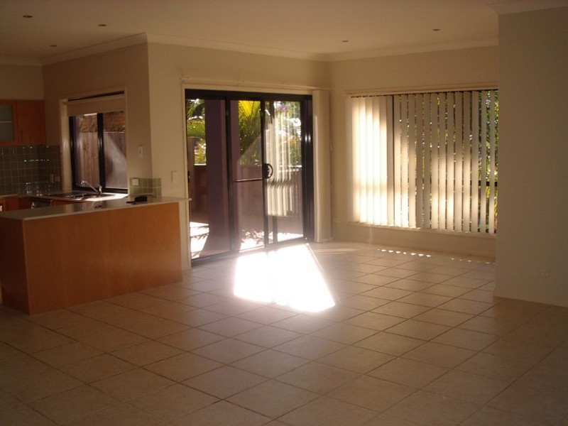 Labrador QLD 4215