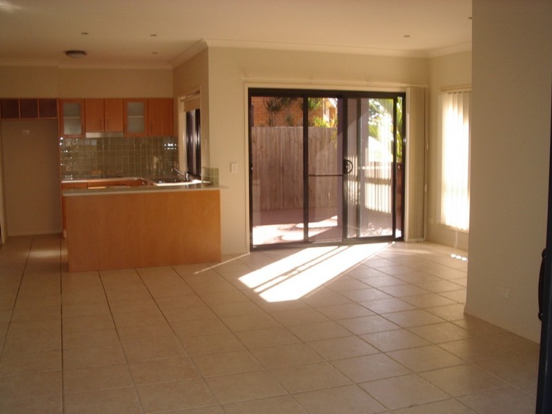 Labrador QLD 4215