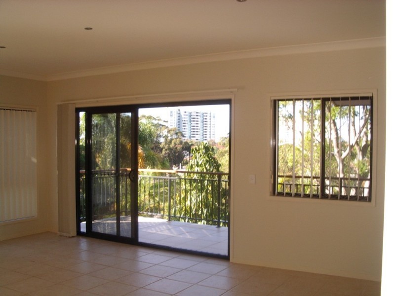 Labrador QLD 4215