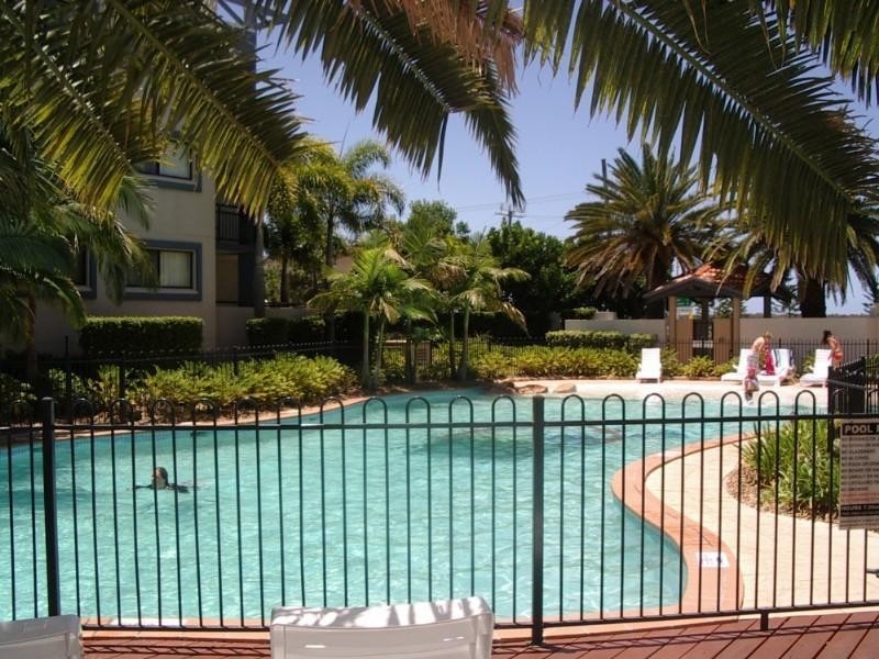 120/392 Marine Parade, Labrador QLD 4215