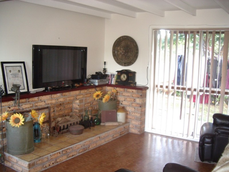 254 Cotlew Street, Ashmore QLD 4214