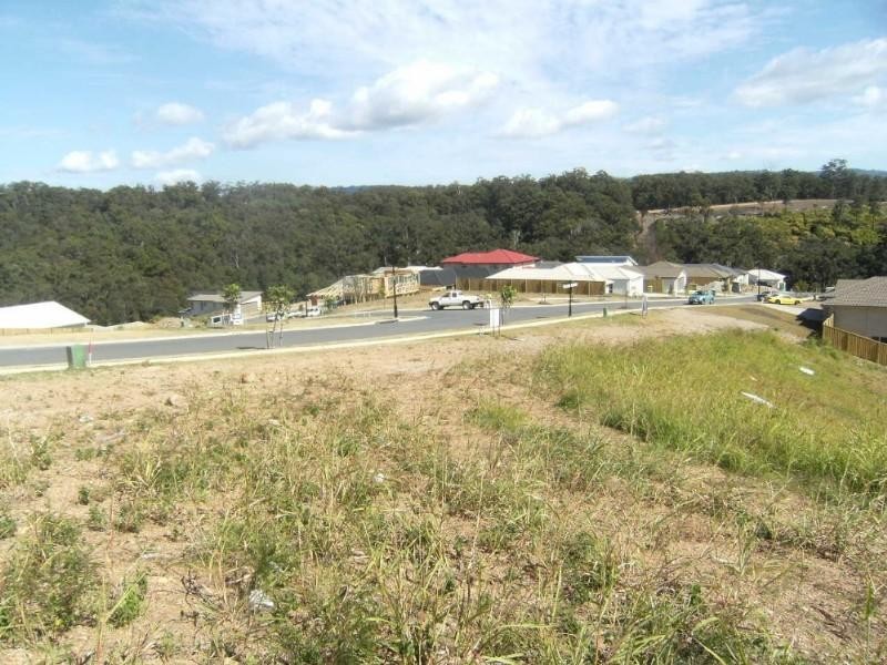 5 Diamantina Circut, Pacific Pines QLD 4211