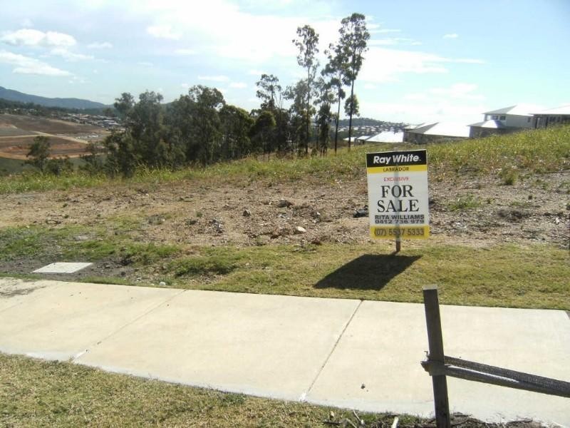 5 Diamantina Circut, Pacific Pines QLD 4211