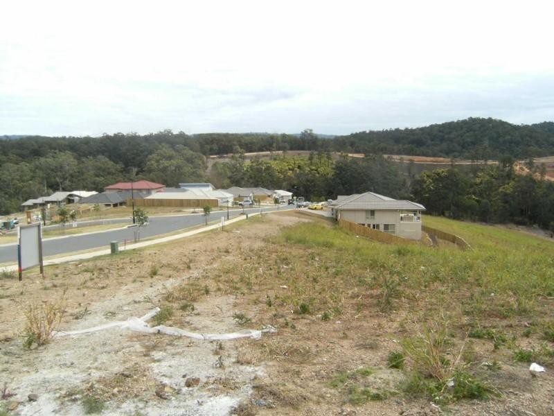 5 Diamantina Circut, Pacific Pines QLD 4211