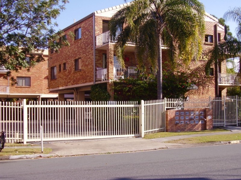 7/28 Hunter Avenue, Labrador QLD 4215