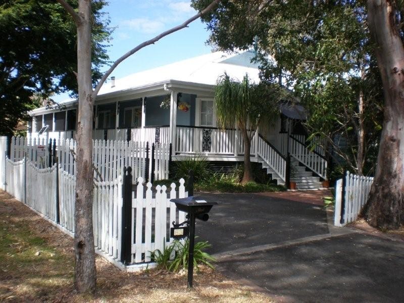63 Coombe Avenue, Hope Island QLD 4212