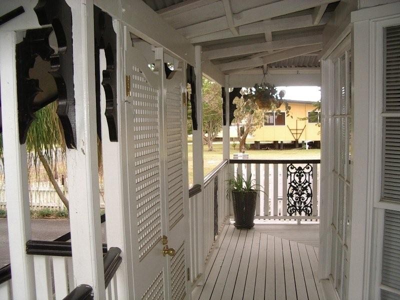 63 Coombe Avenue, Hope Island QLD 4212