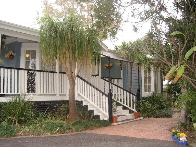 63 Coombe Avenue, Hope Island QLD 4212