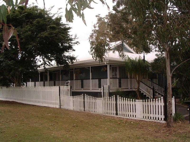 63 Coombe Avenue, Hope Island QLD 4212