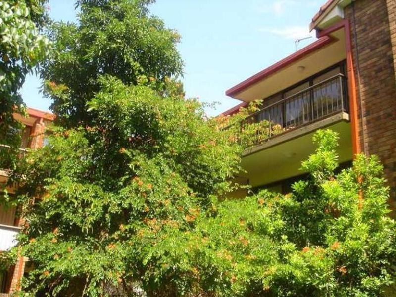 33/160 Frank Street, Labrador QLD 4215