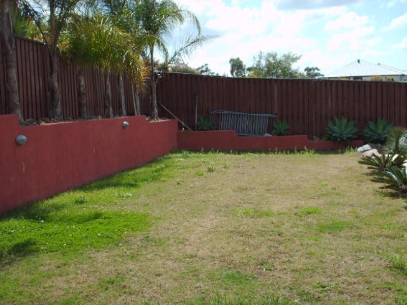 2 Cadence Lane, Coomera QLD 4209