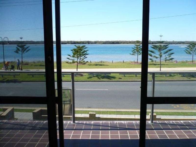 3/5 Brisbane Road, Biggera Waters QLD 4216