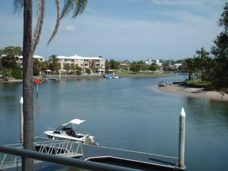 9/52 Back Street, Biggera Waters QLD 4216