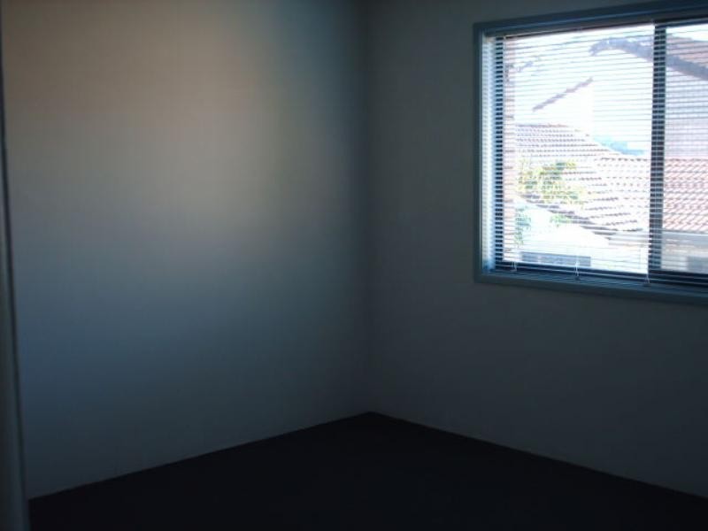 16/9 Bradford Street, Labrador QLD 4215