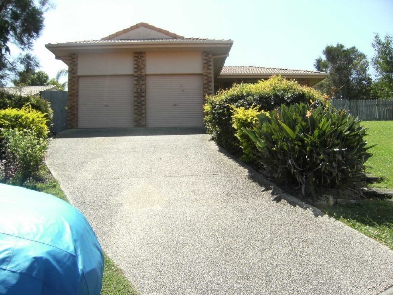 13 Range Court, Arundel QLD 4214