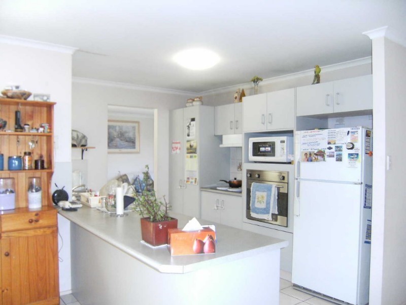 13 Range Court, Arundel QLD 4214