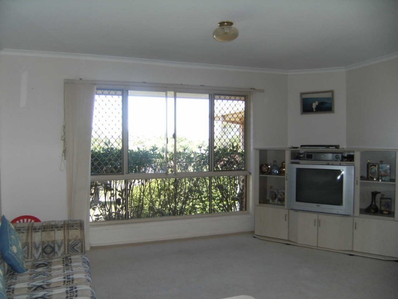 13 Range Court, Arundel QLD 4214