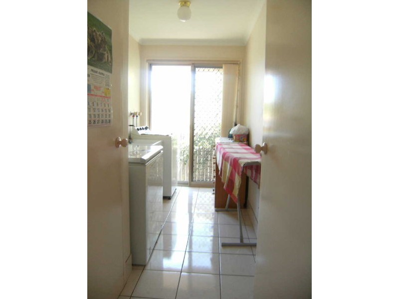 13 Range Court, Arundel QLD 4214