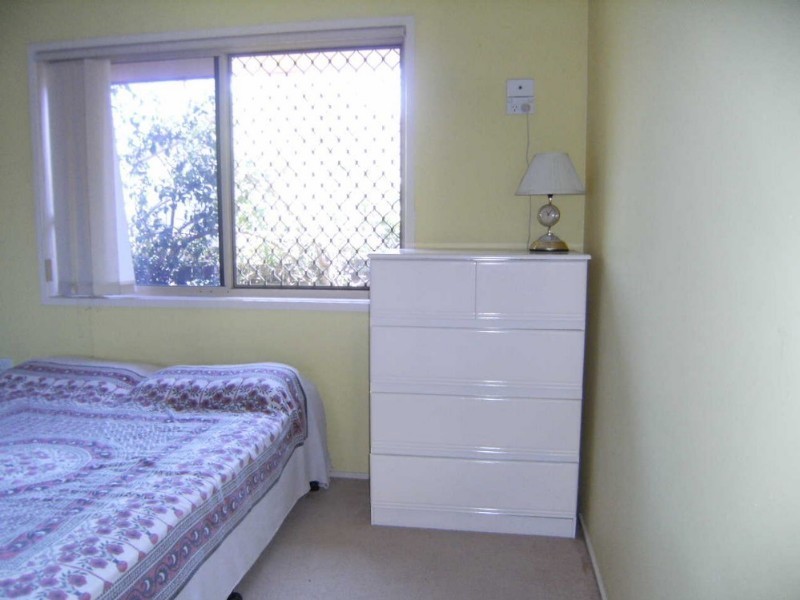 13 Range Court, Arundel QLD 4214