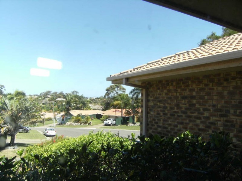 13 Range Court, Arundel QLD 4214