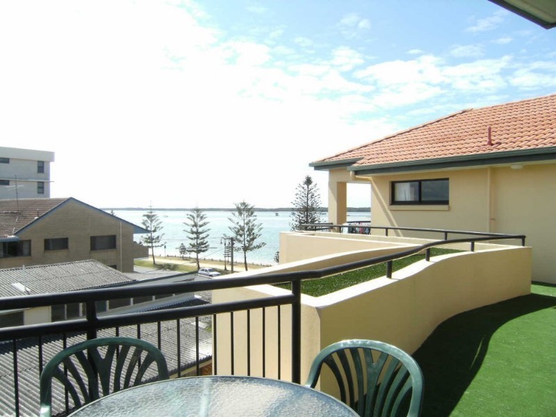 36/452 Marine Parade, Biggera Waters QLD 4216