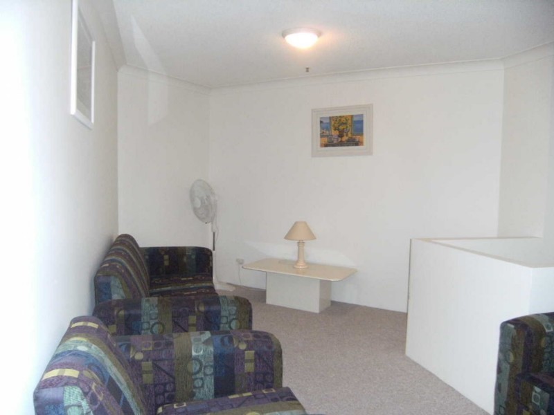 36/452 Marine Parade, Biggera Waters QLD 4216