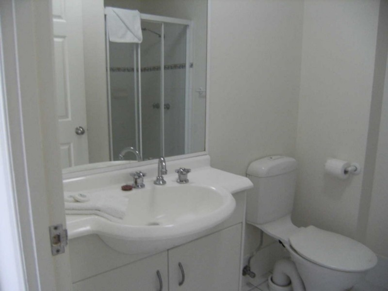 36/452 Marine Parade, Biggera Waters QLD 4216