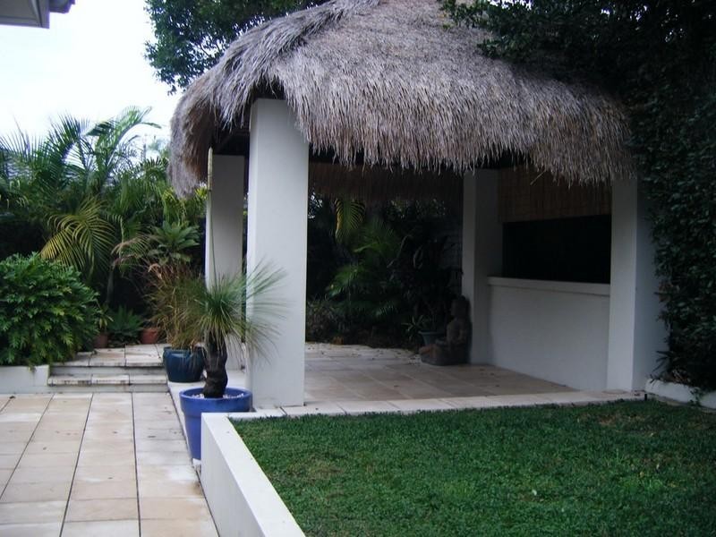 2/14 Thelma Avenue, Biggera Waters QLD 4216