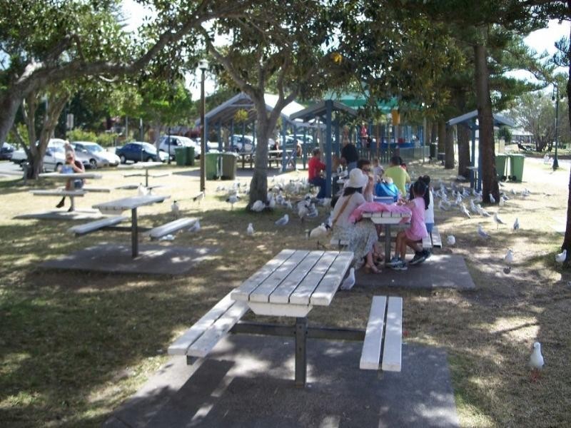 60 Government Road, Labrador QLD 4215