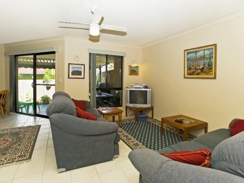 5/86 Imperial Parade, Labrador QLD 4215