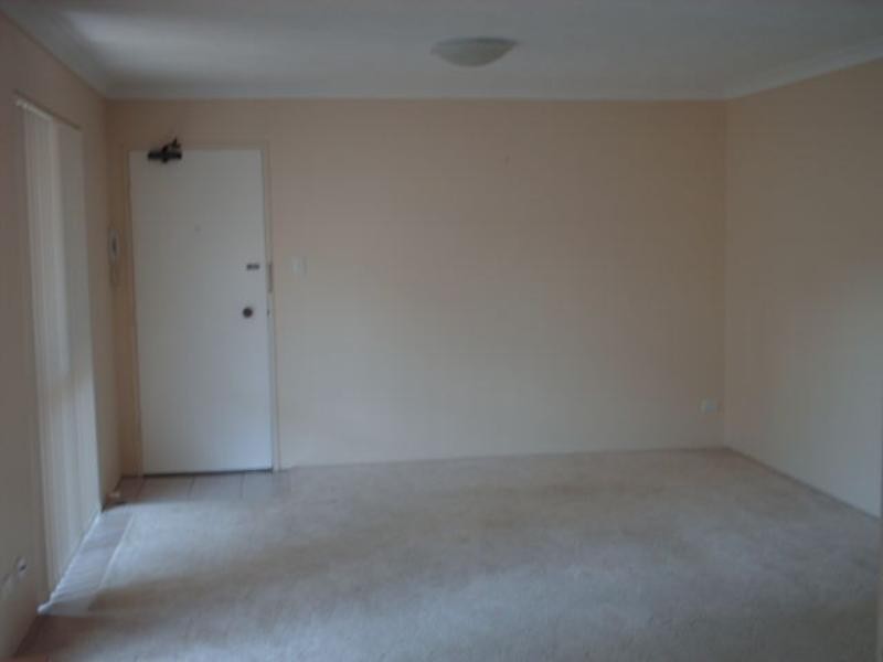 4/13 Clark Street, Biggera Waters QLD 4216