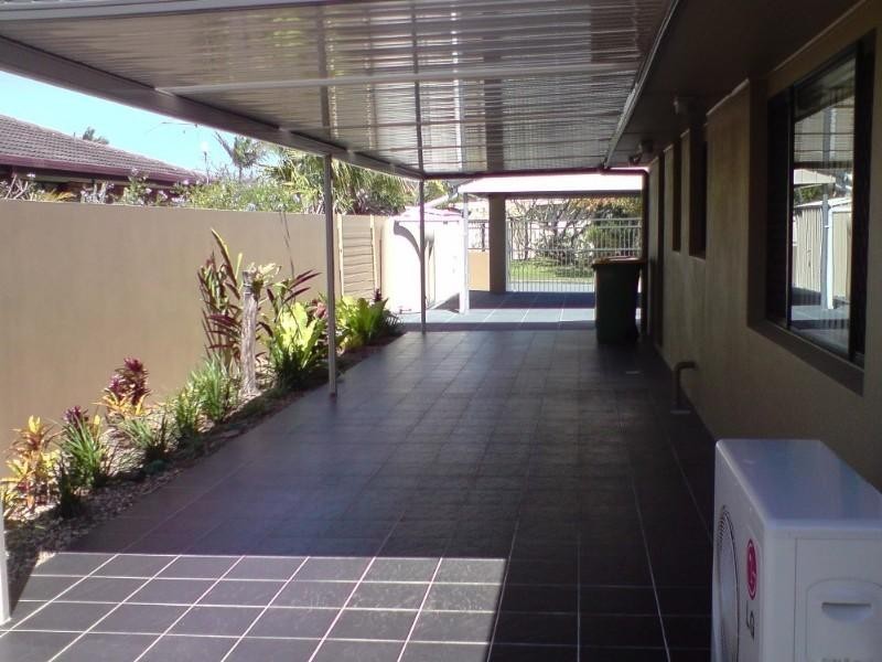 18 Kurrajong Avenue, Hollywell QLD 4216