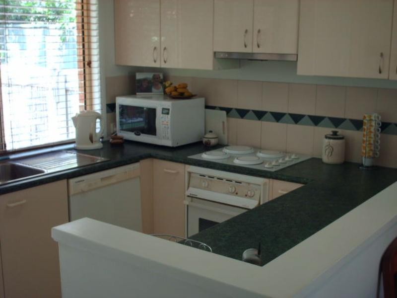 16/125 Hansford Road, Coombabah QLD 4216