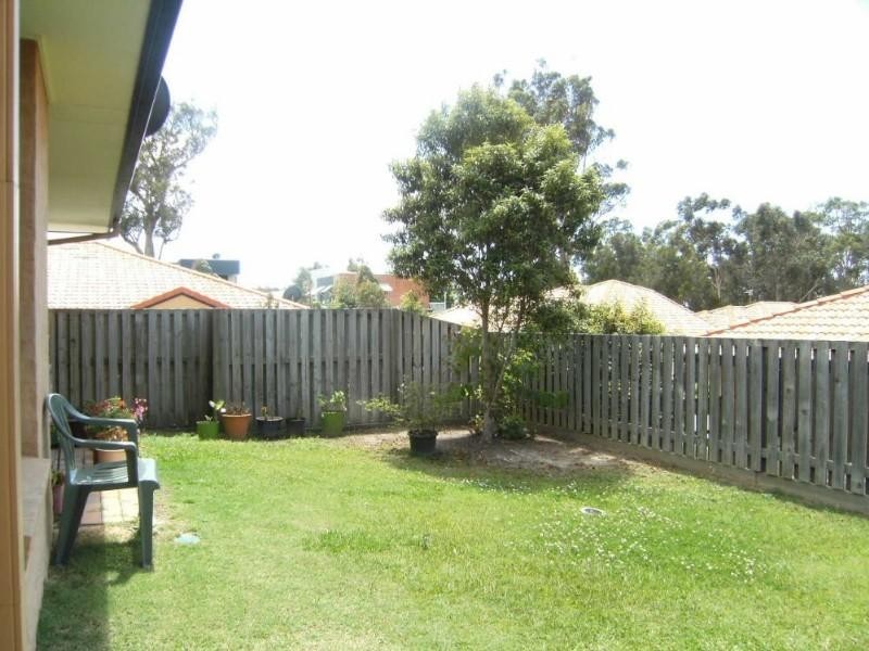 21/20 Brown Street, Labrador QLD 4215