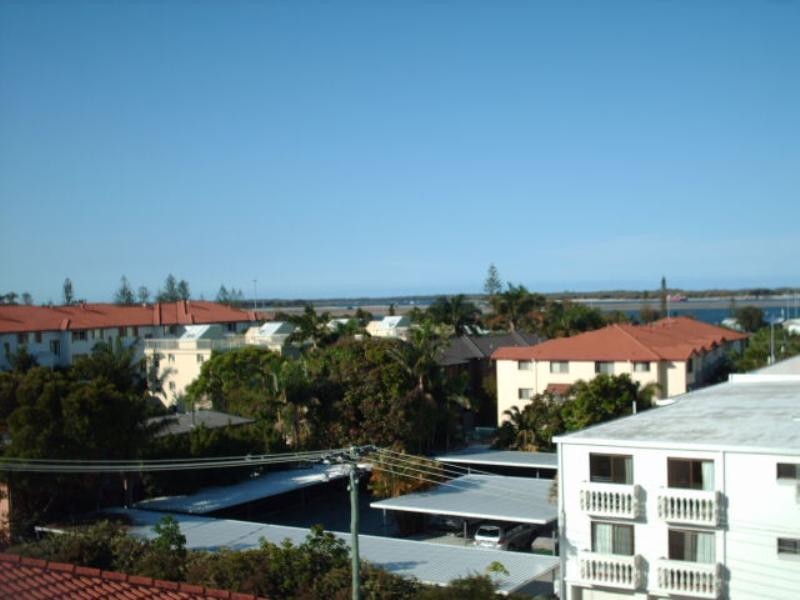 13/14-18 Little Norman Street, Southport QLD 4215