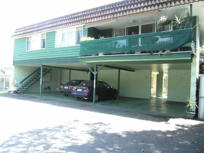 1/10 Tuesley Easement, Southport QLD 4215