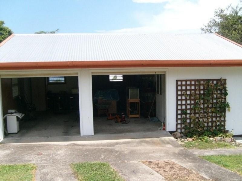 5 Locke Street, Southport QLD 4215